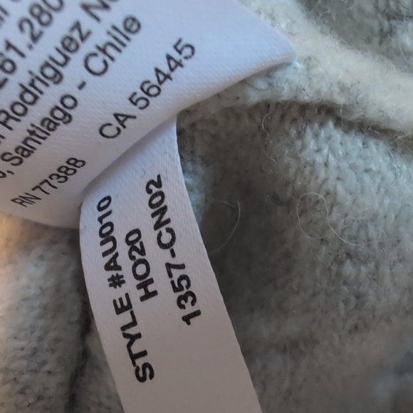 J. Crew V-neck Sparkle Cardigan in Supersoft Yarn, Heather Grey, Size M, EUC - Picture 5 of 10